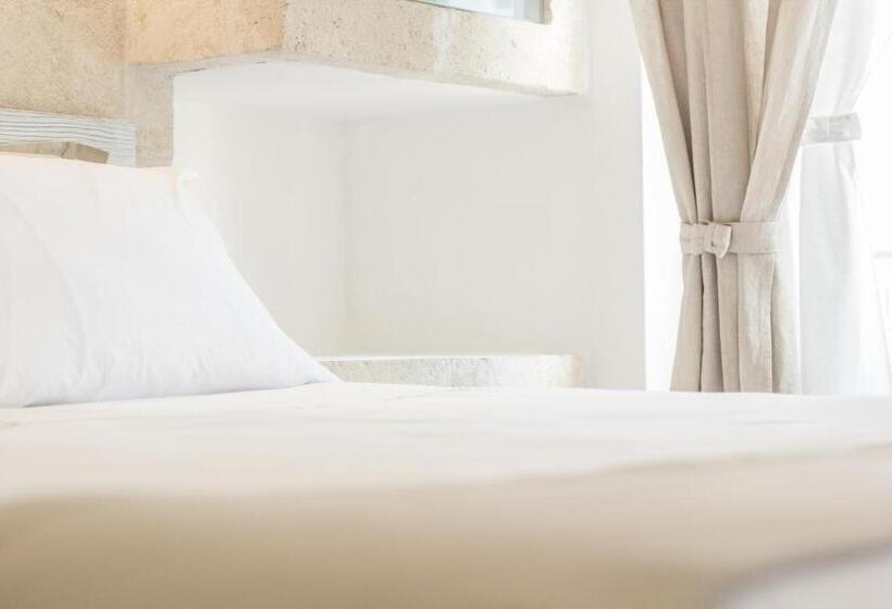 اتاق لوکس سه تخته, Bed & Breakfast Amati