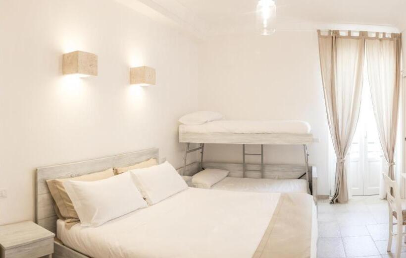 اتاق لوکس چهار تخته, Bed & Breakfast Amati