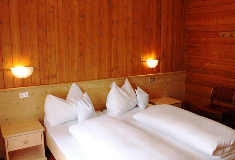 اتاق استاندارد, Albergo Alisander
