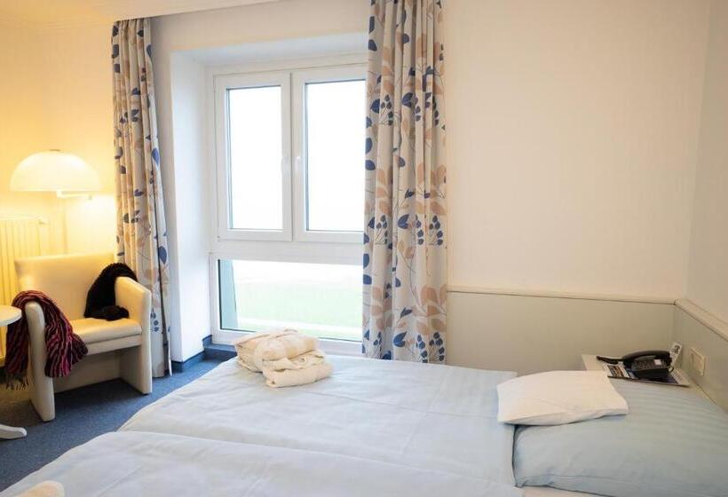 اتاق استاندارد با چشم‌انداز دریا, S Haus Waterkant & Strandvilla Eils