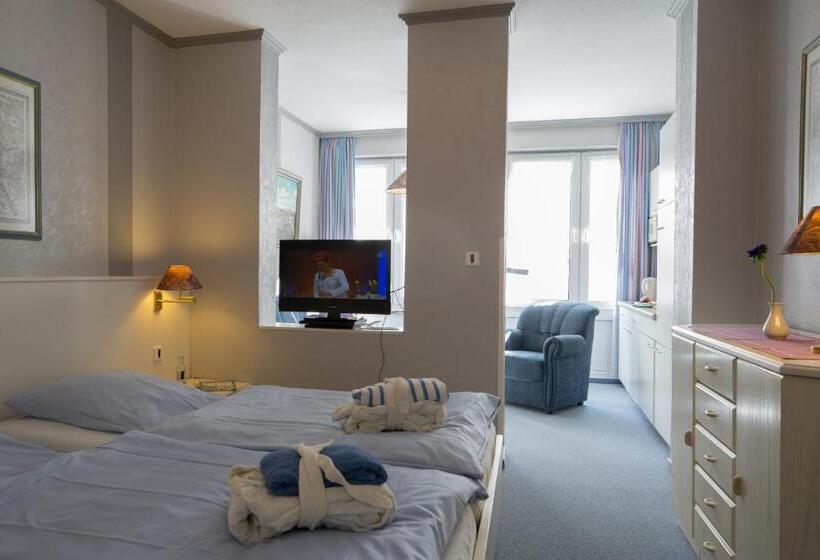 استودیوی استاندارد, S Haus Waterkant & Strandvilla Eils