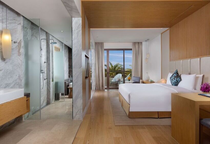 اتاق لوکس با چشم‌انداز باغ, Thousand Cranes Sanya Yazhou Bay Int L Exchange Centre