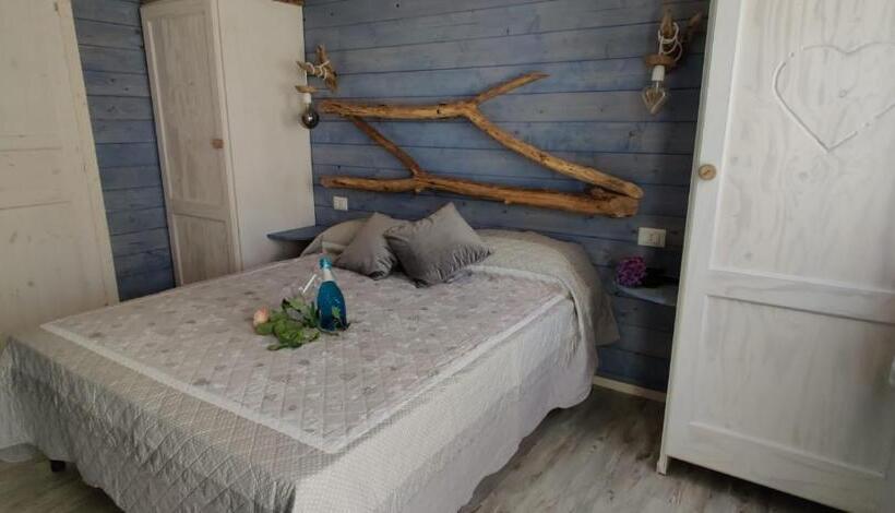 اتاق استاندارد با تخت بزرگ, Il Giardino Dei Flintstones B&b