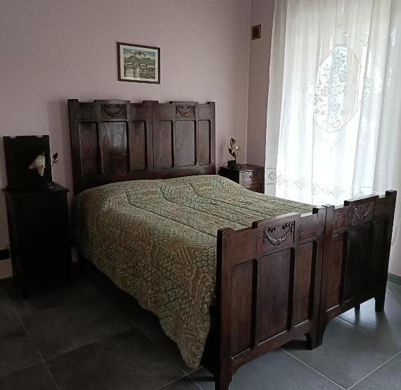 اتاق استاندارد, Rosatea B&b