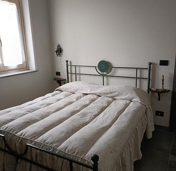 اتاق استاندارد, Rosatea B&b
