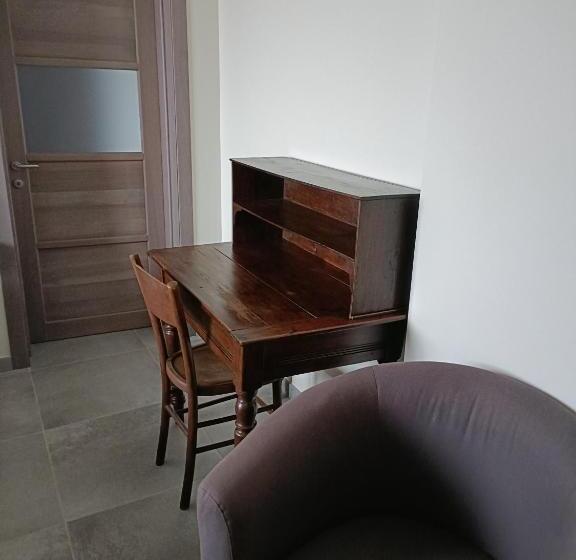 اتاق استاندارد, Rosatea B&b