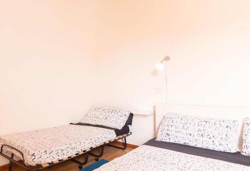 标准间带游泳池, Spapparra B&b
