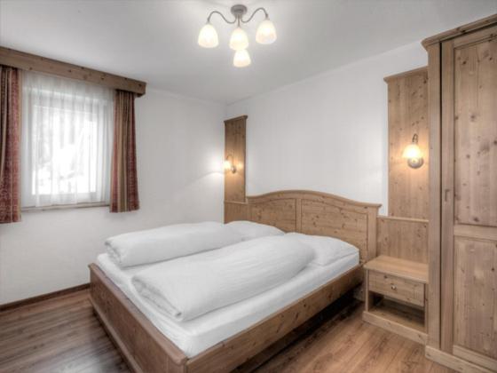 اتاق استاندارد سه نفره, B&b Bracun