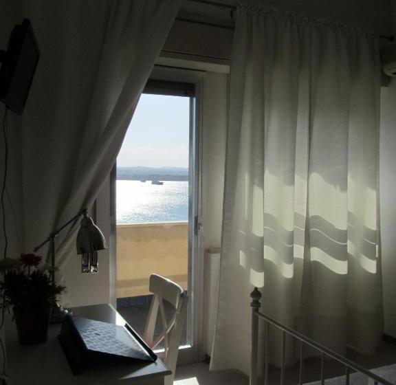 标准间, B&b Mare Di Augusta La Finestra Sul Porto