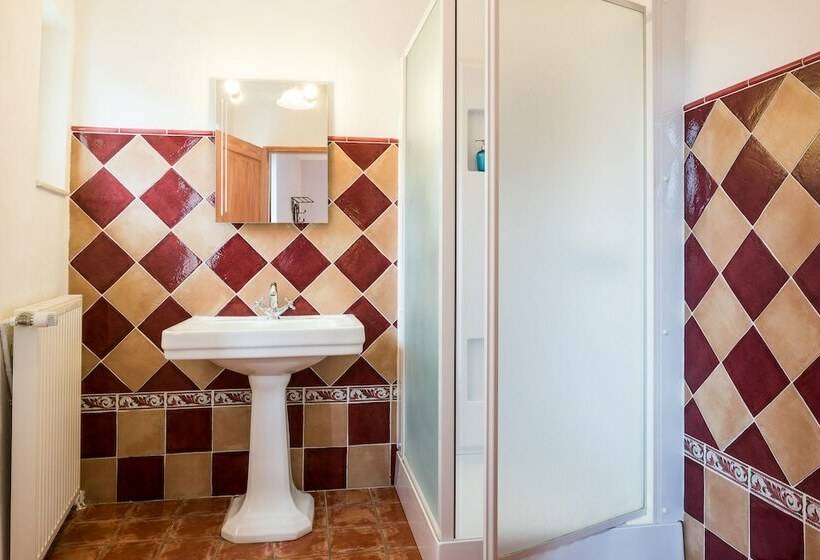 اتاق استاندارد, Le Relais De Tamaroque