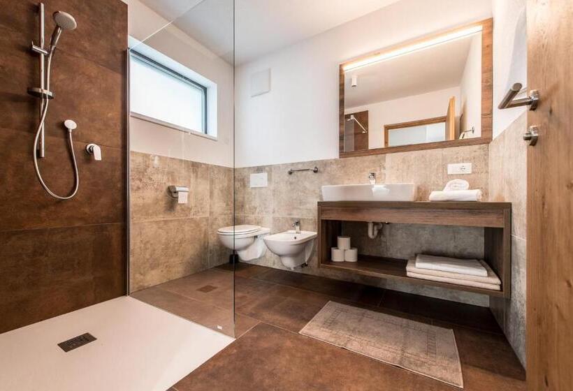آپارتمان 1 خوابه با چشم‌انداز باغ, Chalet Kristall   Dolomites Garden Chalet