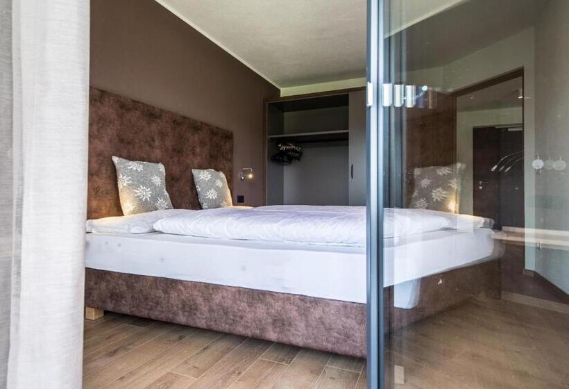آپارتمان 1 خوابه با چشم‌انداز, Chalet Kristall   Dolomites Garden Chalet
