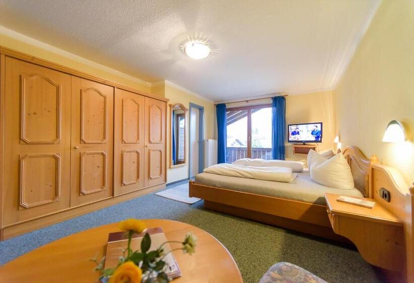 四人标准间, Kleines Hotel Edeltraud