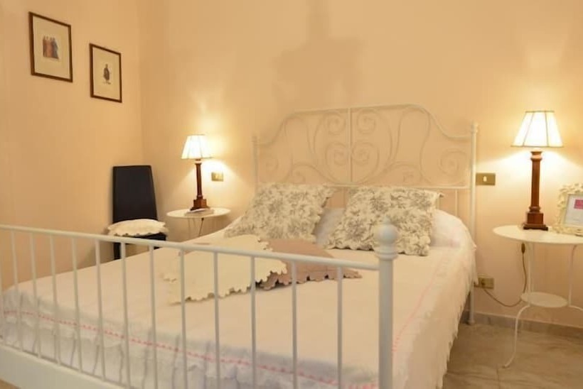 اتاق استاندارد سه نفره, Borgo Antico Santa Lucia