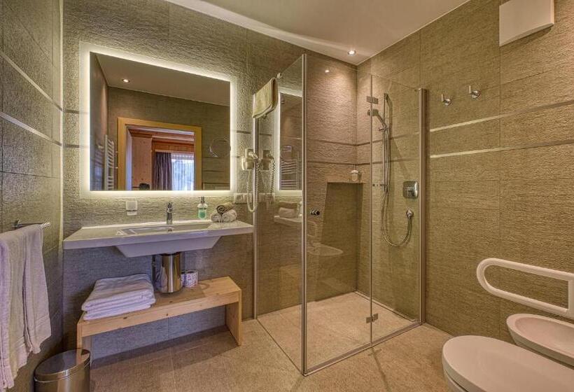اتاق استاندارد با بالکن, Garni Appartments Helvetia