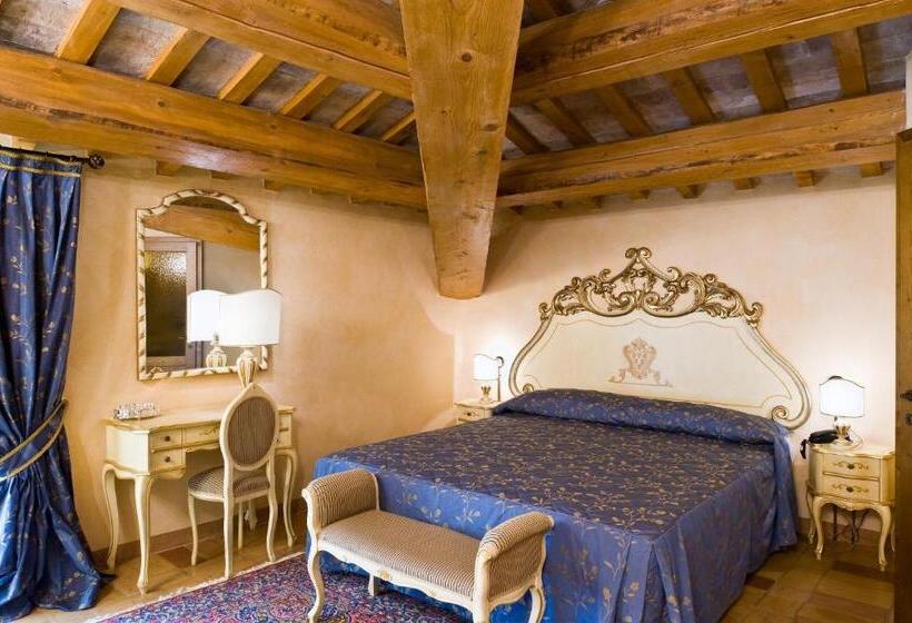 اتاق لوکس, Villa Rinalducci