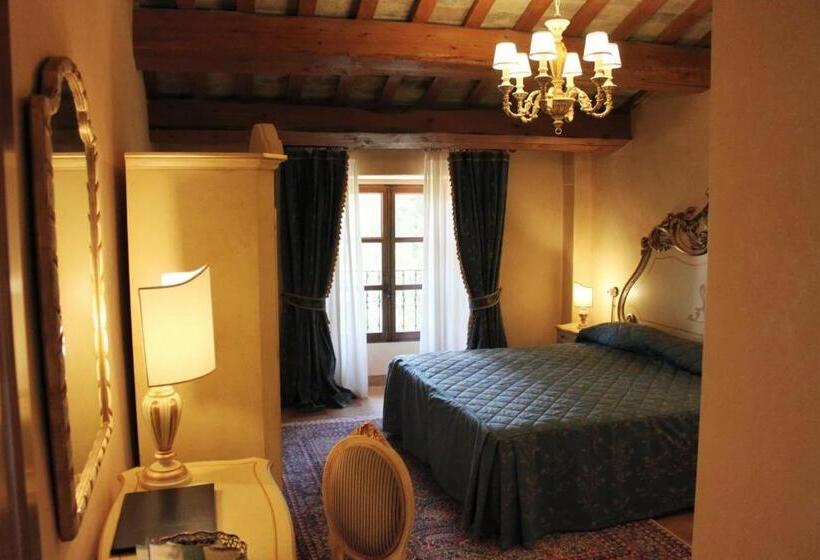 اتاق لوکس, Villa Rinalducci