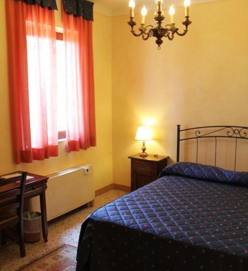 اتاق استاندارد, Villa Rinalducci