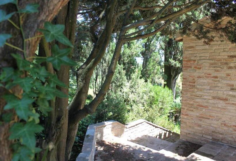 اتاق استاندارد یک نفره, Villa Rinalducci