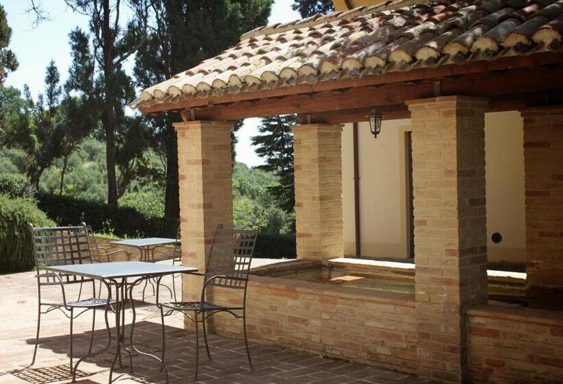 اتاق استاندارد یک نفره, Villa Rinalducci