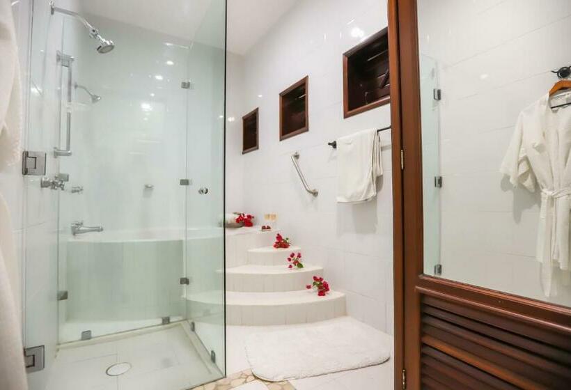 سوئیت مستر, Mayan Secret Hotel Boutique