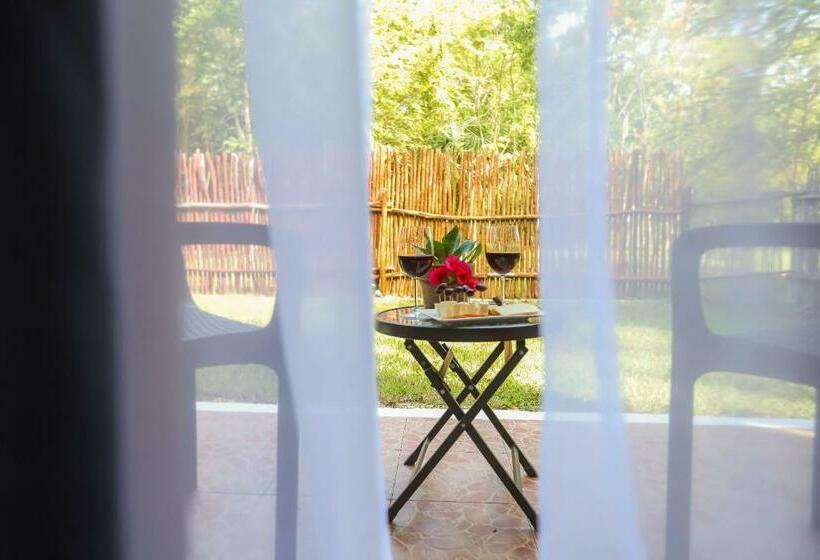 سوئیت مستر, Mayan Secret Hotel Boutique
