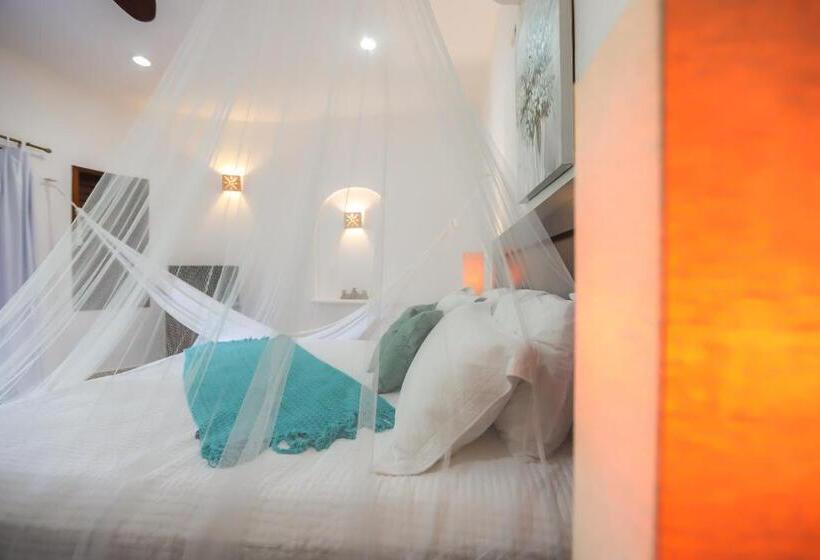 سوئیت جونیور با تخت بزرگ, Mayan Secret Hotel Boutique