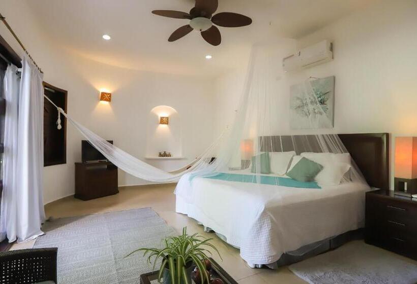 سوئیت جونیور با تخت بزرگ, Mayan Secret Hotel Boutique