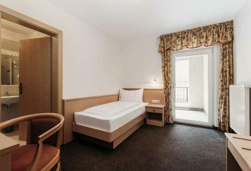 اتاق استاندارد یک نفره, Weingut & Genusshotel Spitalerhof Superior