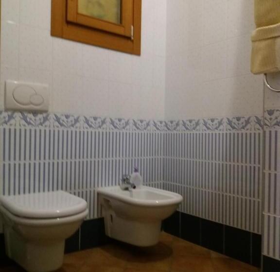 اتاق راحتی سه تخته, B&b Casa Di Chiara