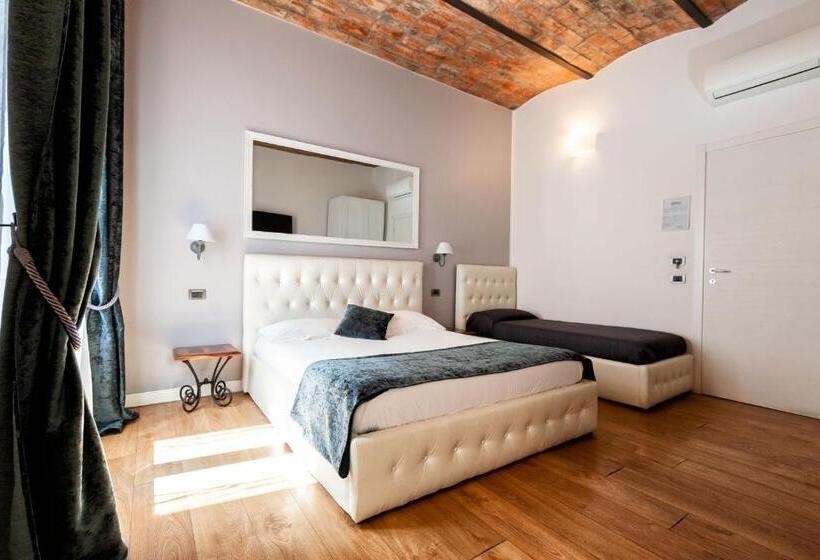 اتاق راحتی سه تخته, B&b Chez Moi