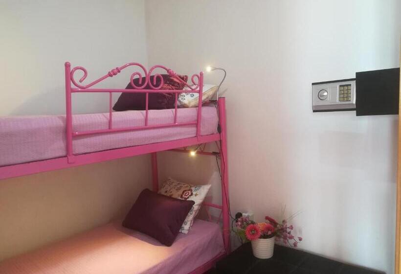 اتاق سوپریور با چشم‌انداز دریا و بالکن, B&b Il Giardino Di Villa Anna