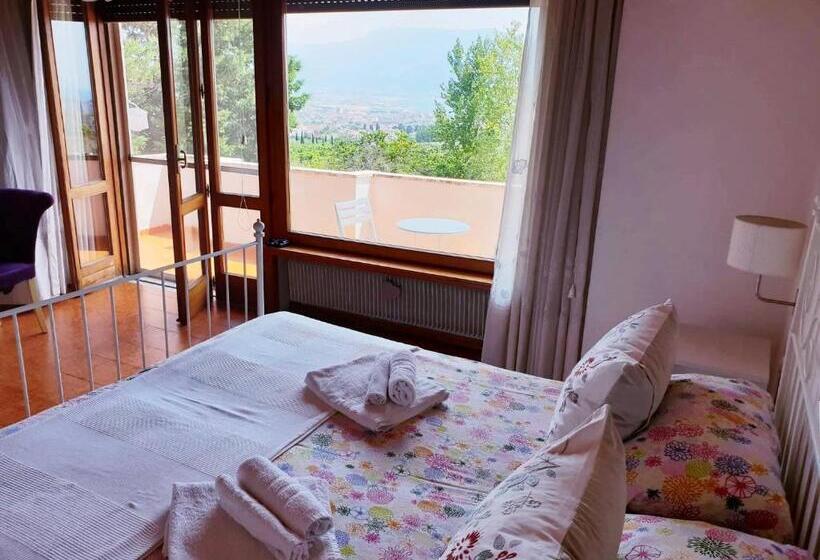 اتاق سوپریور با چشم‌انداز دریا و بالکن, B&b Il Giardino Di Villa Anna