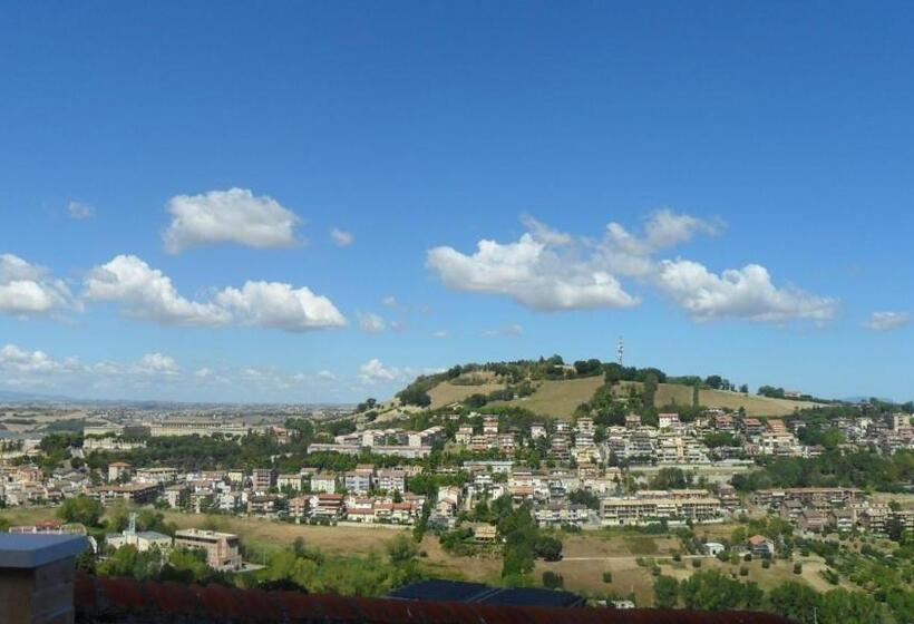 اتاق استاندارد, B&b Le Terrazze Fermo