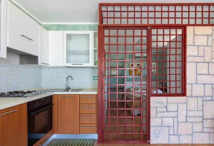 استودیوی استاندارد با چشم‌انداز دریا, Roccabianca Rooms & Studios
