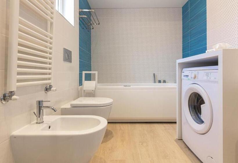 استودیوی لوکس, Roccabianca Rooms & Studios