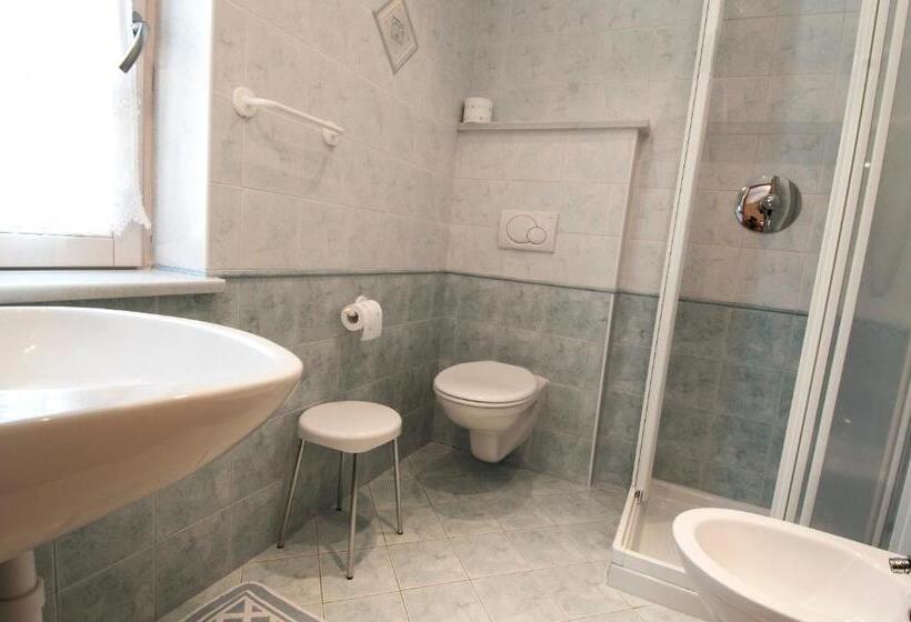 اتاق استاندارد با بالکن, Garnì Aurora Bed And Breakfast