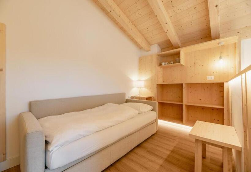 اتاق راحتی سه تخته, Garnì Aurora Bed And Breakfast