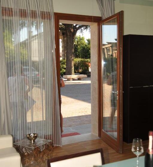 شقة غرفة واحدة, Albergo Minuetto