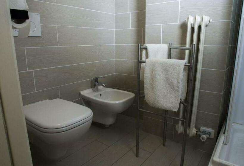 اتاق استاندارد, B&b Francolini