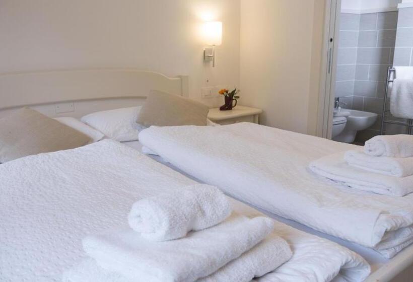 اتاق استاندارد, B&b Francolini