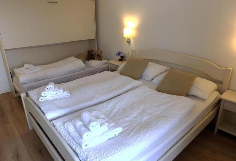 اتاق استاندارد چهار تخته, B&b Francolini