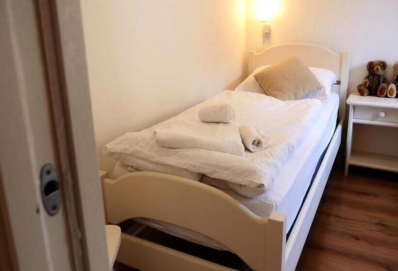 اتاق کلاسیک خانوادگی, B&b Francolini