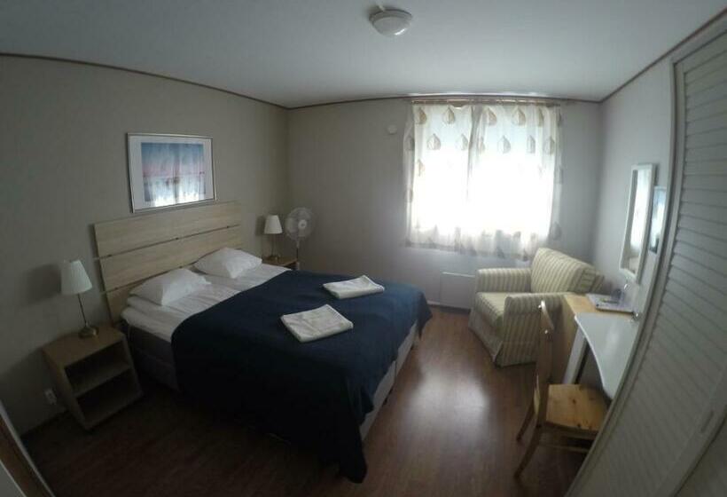 اتاق استاندارد با سرویس بهداشتی مشترک, Viking Motel