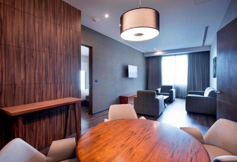 سوییت جونیور, Ac Hotel By Marriott Santa Fe