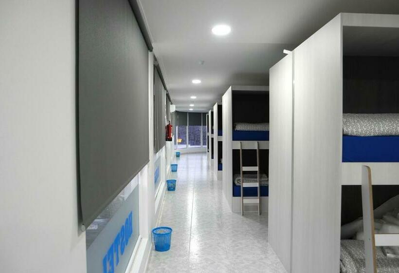 تختخواب در اتاق مشترک, Albergue   Hostel Oceanus Finisterre