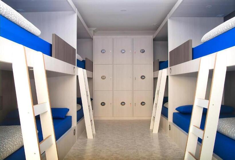 تختخواب در اتاق مشترک, Albergue   Hostel Oceanus Finisterre