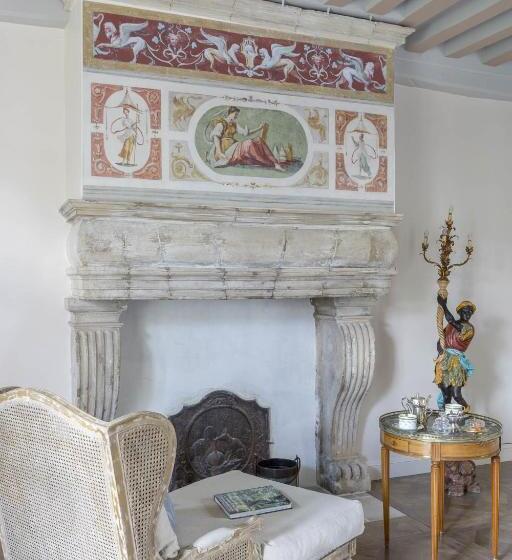 سوییت سوپریور, Le Manoir De La Fieffe