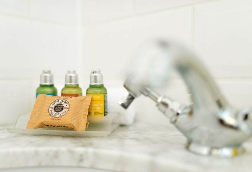 اتاق استاندارد, Florence Gardens Boutique Hotel And Restaurant