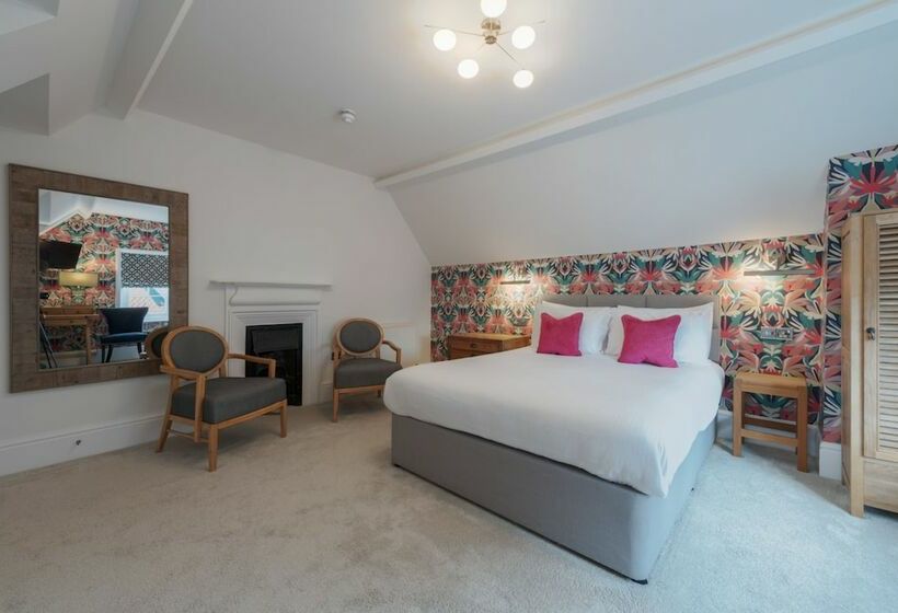 اتاق اجرایی با تخت بزرگ, Florence Gardens Boutique Hotel And Restaurant